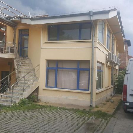 Sachaka Hotel Karlovo Exterior foto